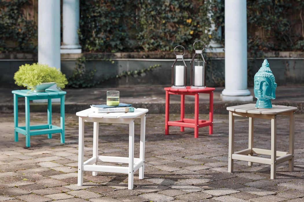 Sundown Treasure End Table - Dimensional Outlet Furniture (Oakland, CA)