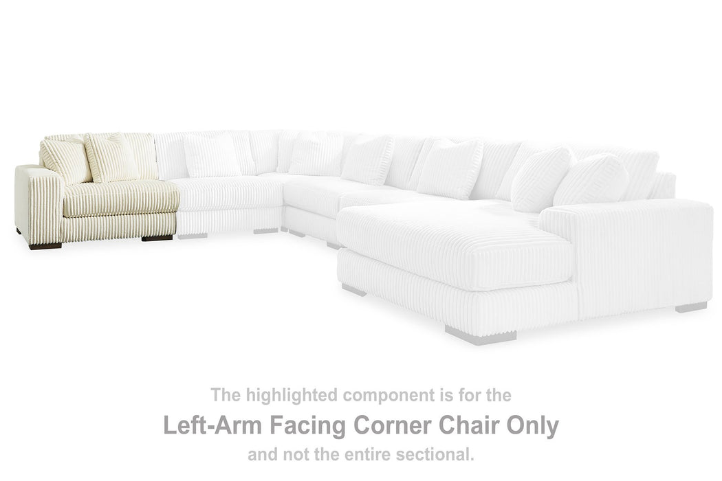 Lindyn Sectional - Dimensional Outlet Furniture (Oakland, CA)