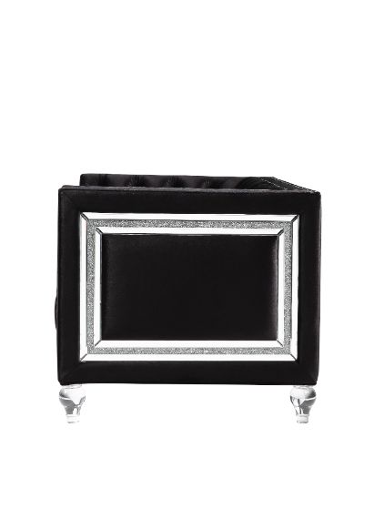 Chair (Same LV01404)