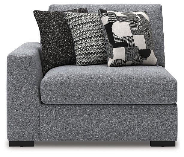Bealton Sectional - Dimensional Outlet Furniture (Oakland, CA)