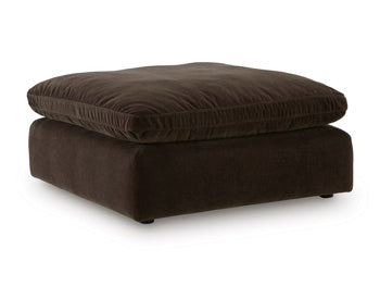 Maxton Heights Oversized Accent Ottoman - Dimensional Outlet Furniture (Oakland, CA)