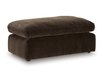 Maxton Heights Ottoman - Dimensional Outlet Furniture (Oakland, CA)