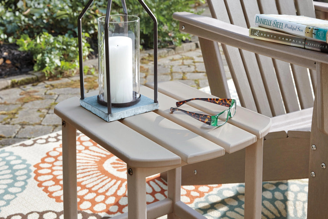 Sundown Treasure End Table - Dimensional Outlet Furniture (Oakland, CA)