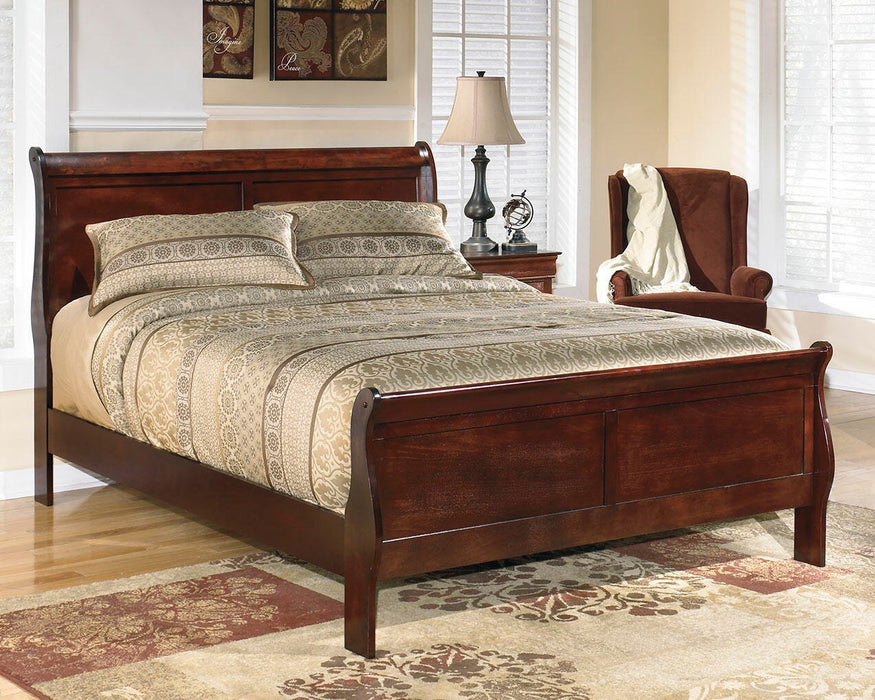 Alisdair Bed - Dimensional Outlet Furniture (Oakland, CA)