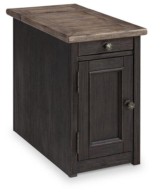 Tyler Creek End Table Set - Dimensional Outlet Furniture (Oakland, CA)
