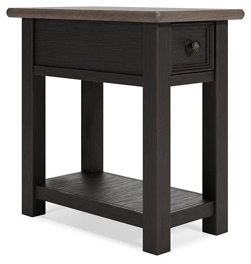 Tyler Creek End Table Set - Dimensional Outlet Furniture (Oakland, CA)