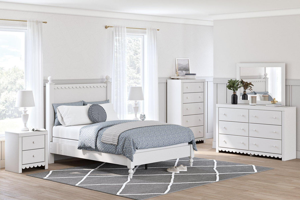 Mollviney Bedroom Set