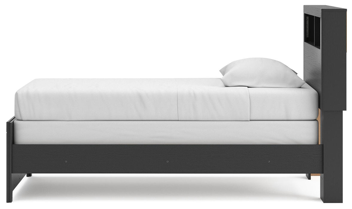 Broachmyn Bed - Dimensional Outlet Furniture (Oakland, CA)