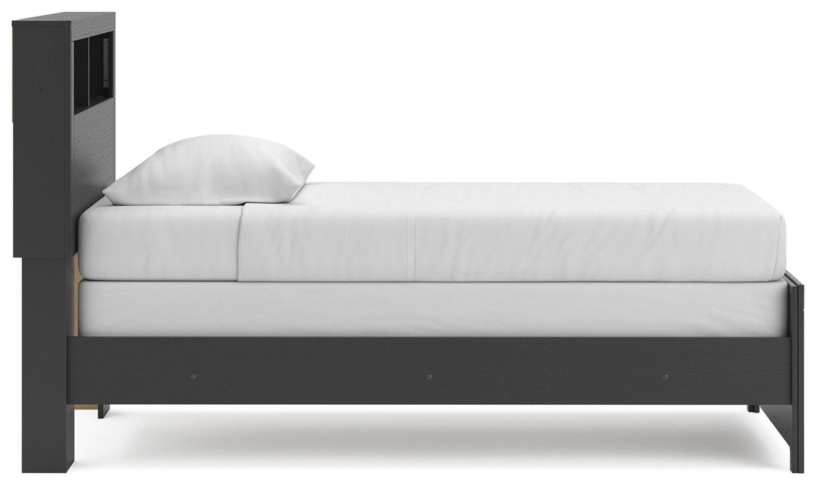 Broachmyn Bed - Dimensional Outlet Furniture (Oakland, CA)