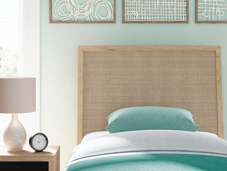 Cielden Bed - Dimensional Outlet Furniture (Oakland, CA)