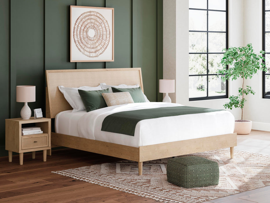 Cielden Bed - Dimensional Outlet Furniture (Oakland, CA)