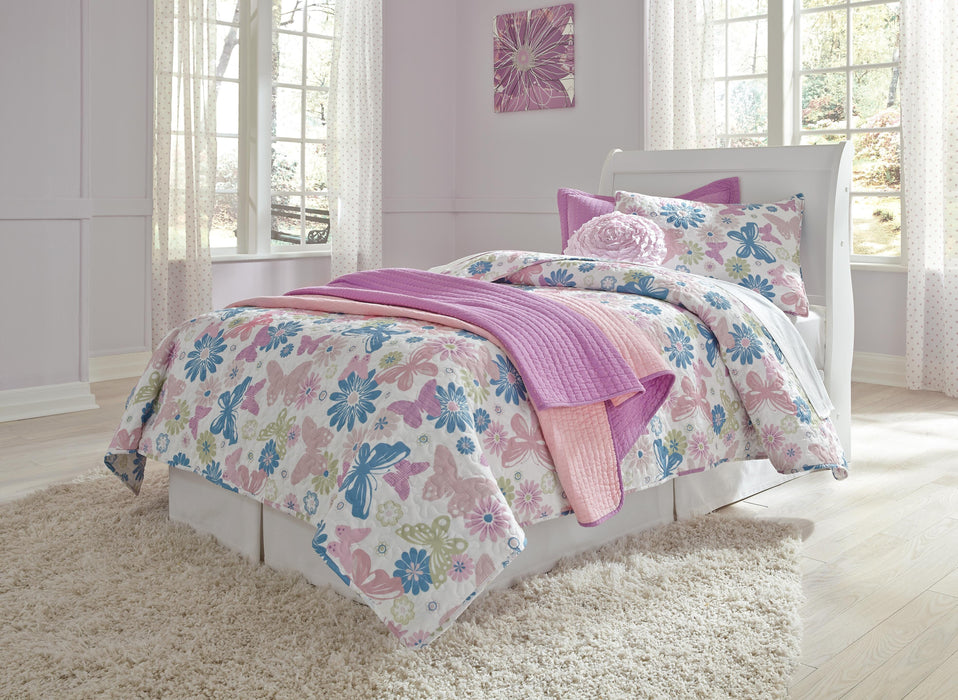 Anarasia Bed - Dimensional Outlet Furniture (Oakland, CA)