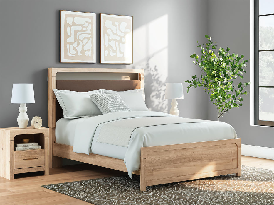 Kinlanni Bedroom Set - Dimensional Outlet Furniture (Oakland, CA)