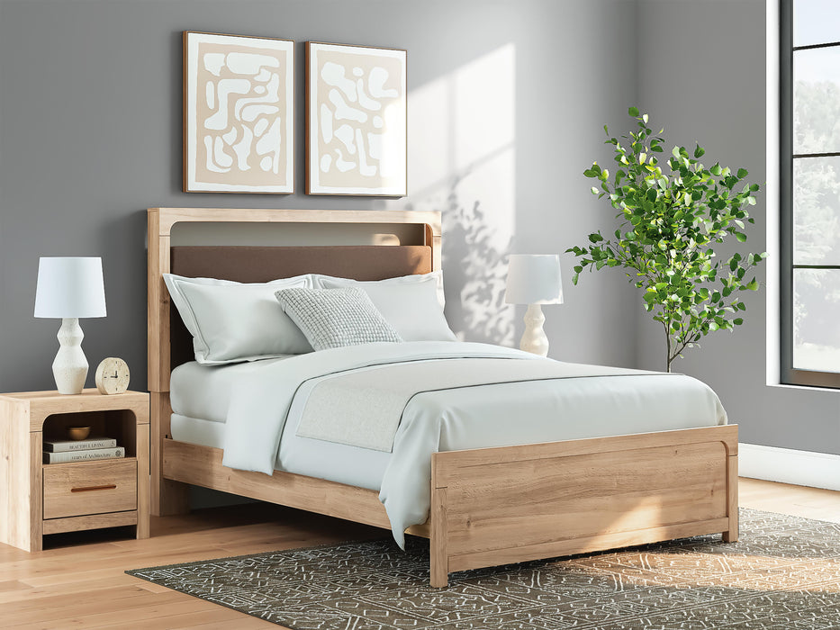 Kinlanni Bedroom Set - Dimensional Outlet Furniture (Oakland, CA)