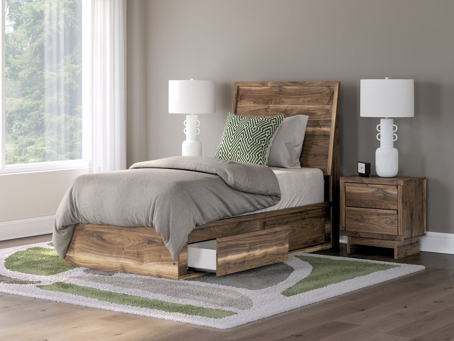 Chirason Bed - Dimensional Outlet Furniture (Oakland, CA)