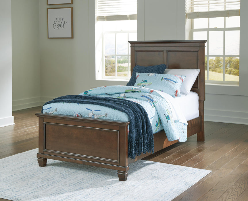 Danabrin Bed - Dimensional Outlet Furniture (Oakland, CA)