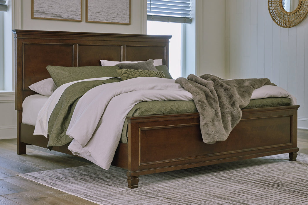 Danabrin Bed - Dimensional Outlet Furniture (Oakland, CA)