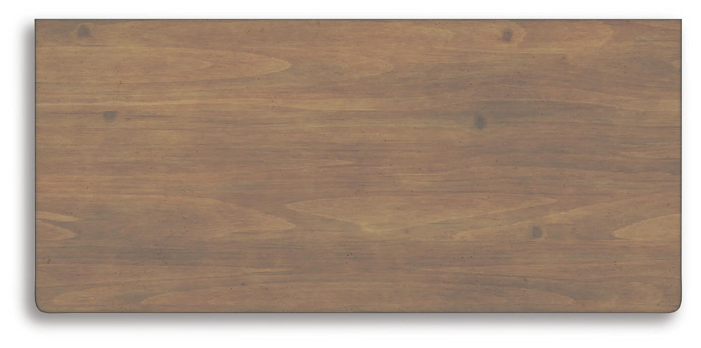 Feddinger Chest of Drawers - Dimensional Outlet Furniture (Oakland, CA)