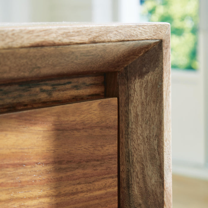 Dressonni Dresser - Dimensional Outlet Furniture (Oakland, CA)