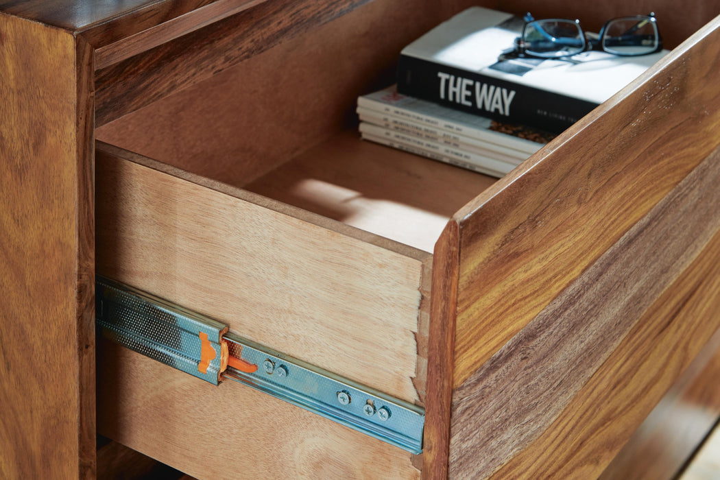 Dressonni Dresser - Dimensional Outlet Furniture (Oakland, CA)