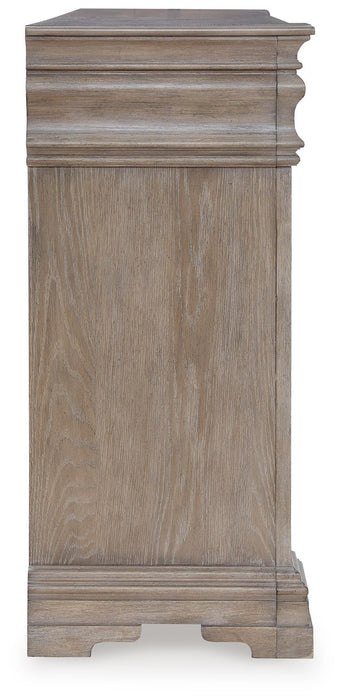 Blairhurst Dresser - Dimensional Outlet Furniture (Oakland, CA)