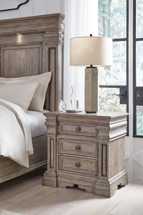 Blairhurst Nightstand - Dimensional Outlet Furniture (Oakland, CA)