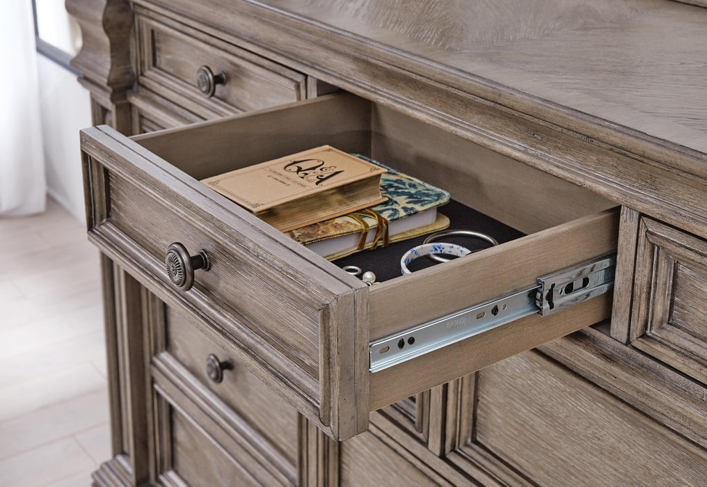 Blairhurst Dresser - Dimensional Outlet Furniture (Oakland, CA)