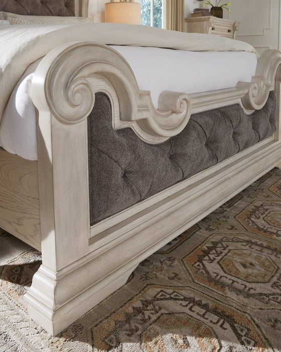 Bruchandi Upholstered Bed - Dimensional Outlet Furniture (Oakland, CA)