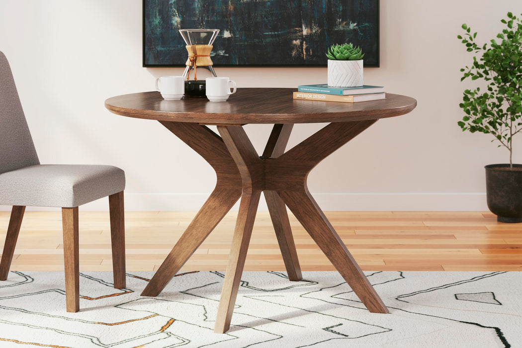 Lyncott Dining Room Set - Dimensional Outlet Furniture (Oakland, CA)