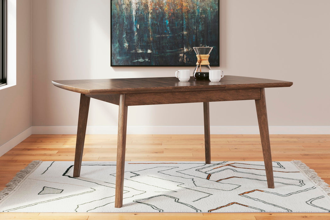 Lyncott Dining Room Set - Dimensional Outlet Furniture (Oakland, CA)