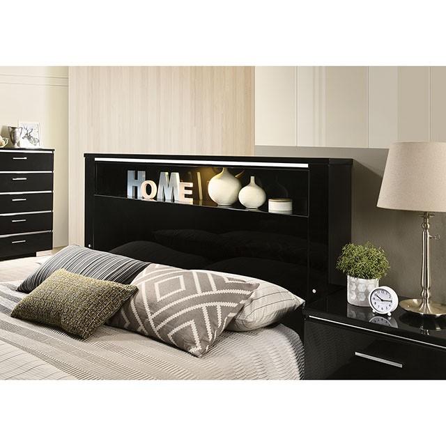 Carlie 4 & 5 Piece Bed Set - Dimensional Outlet Furniture (Oakland, CA)