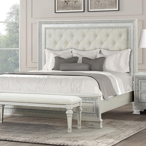 Stella Mia E.King & Queen Bed White & White - Dimensional Outlet Furniture (Oakland, CA)