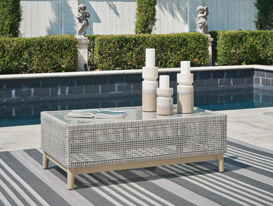 Seton Creek Outdoor Upholstery Set - Dimensional Outlet Furniture (Oakland, CA)