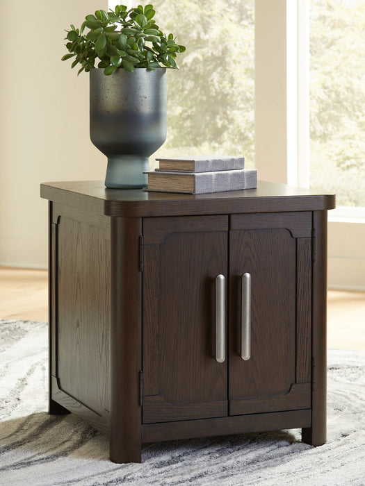 Breckington End Table - Dimensional Outlet Furniture (Oakland, CA)
