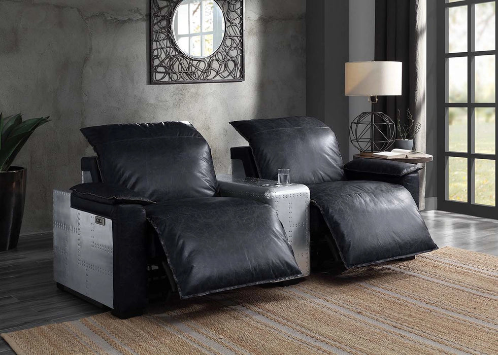 Power Motion Recliner w/USB Port